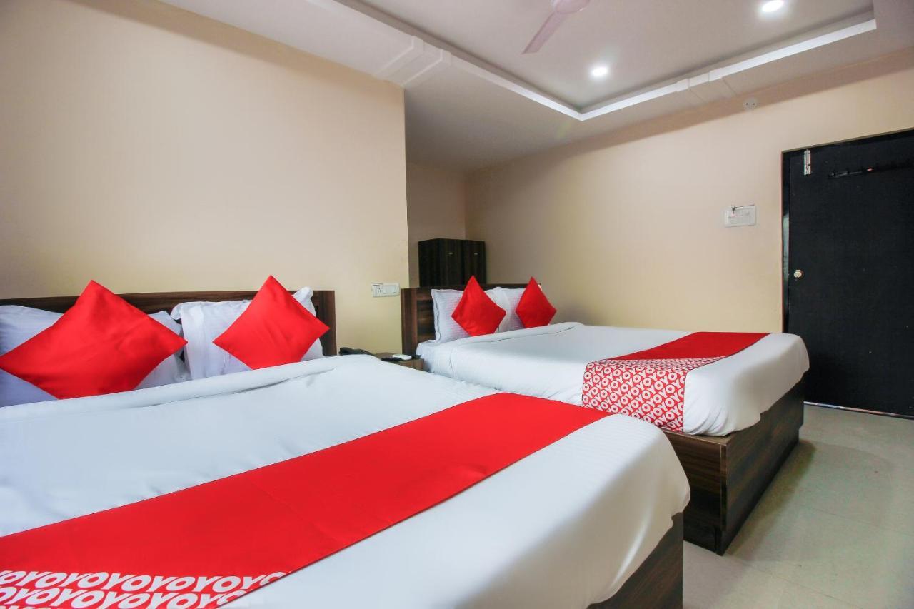 Готель Oyo 66942 Venus Residency Lalaguda Екстер'єр фото